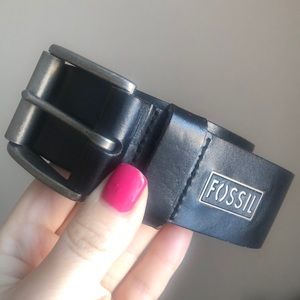 FOSSIL genuine leather belt